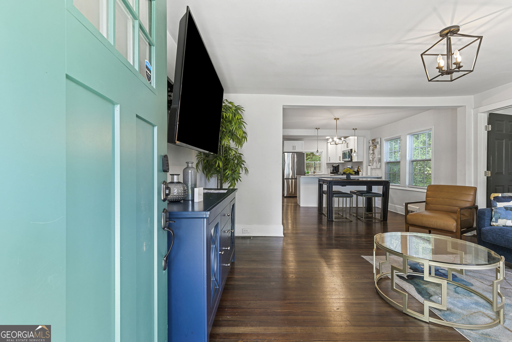 1472 North Avenue Nw - Photo 3