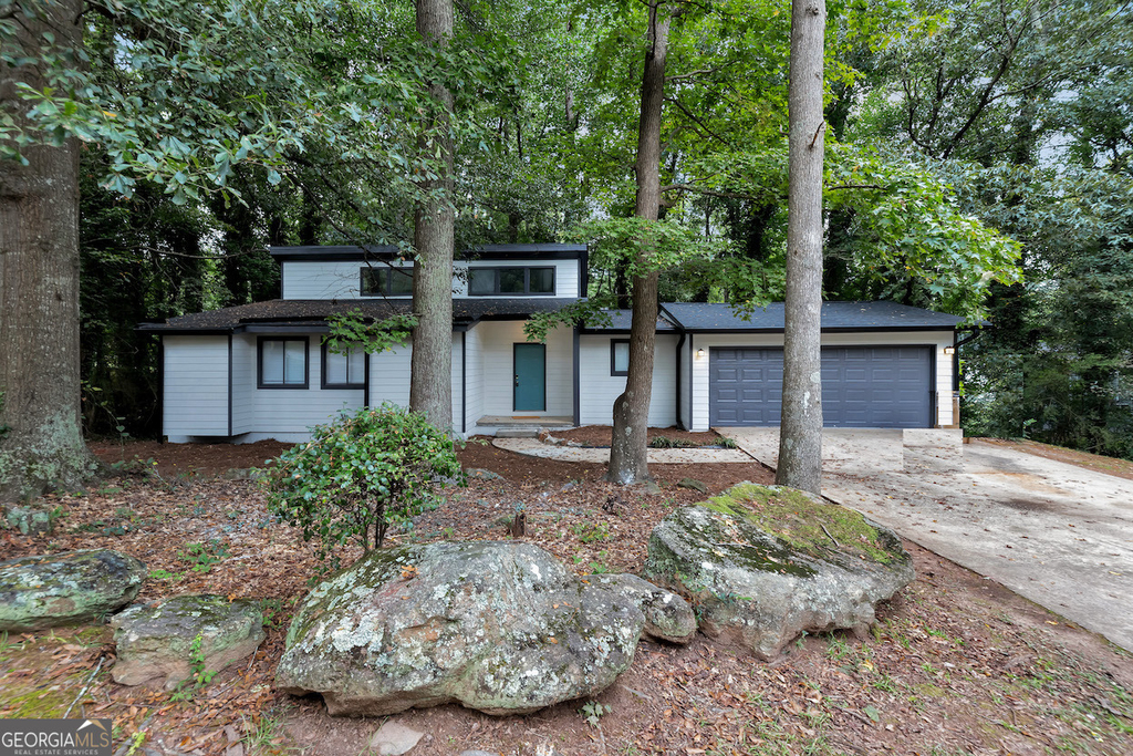 85 Wilhelmina Drive - Photo 1