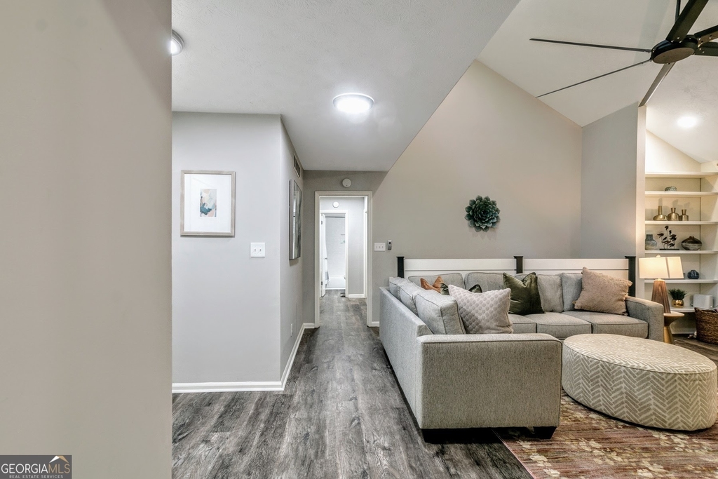 85 Wilhelmina Drive - Photo 12