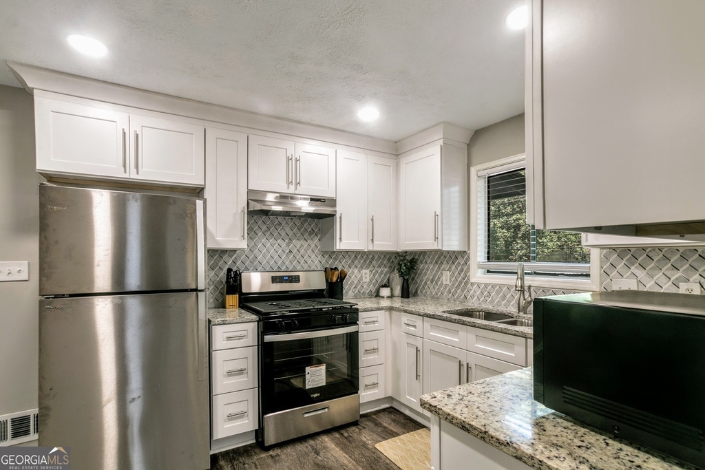85 Wilhelmina Drive - Photo 14