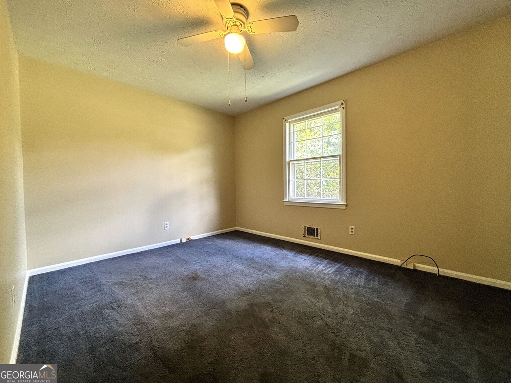 405 Elder Road - Photo 6