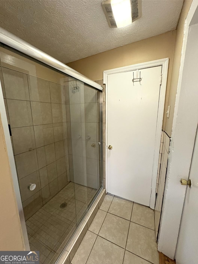 599 Gordon Street - Photo 9