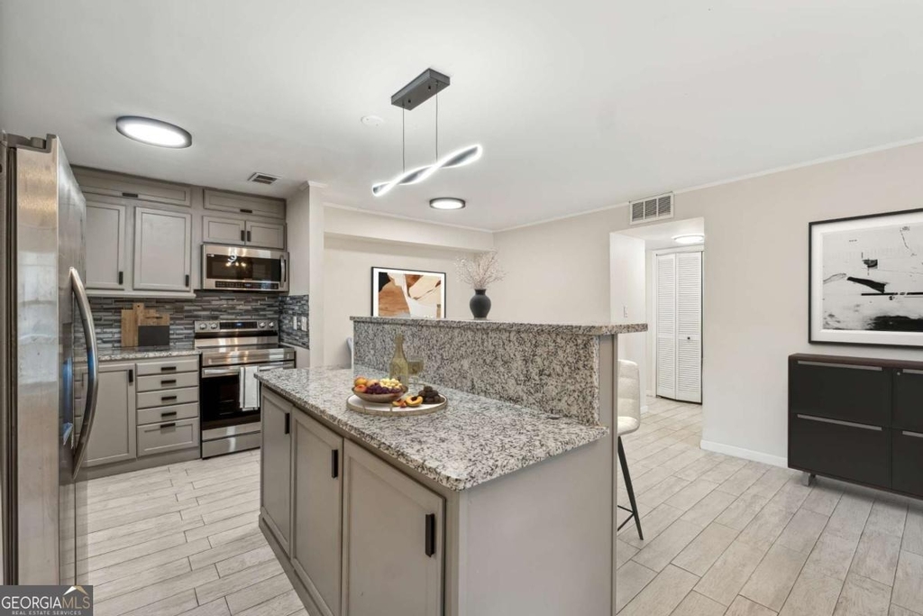 434 Mcgill Place Ne - Photo 9