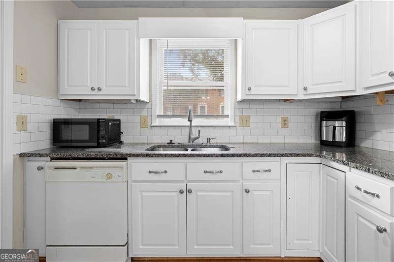 2894 Webb Bridge Road - Photo 8