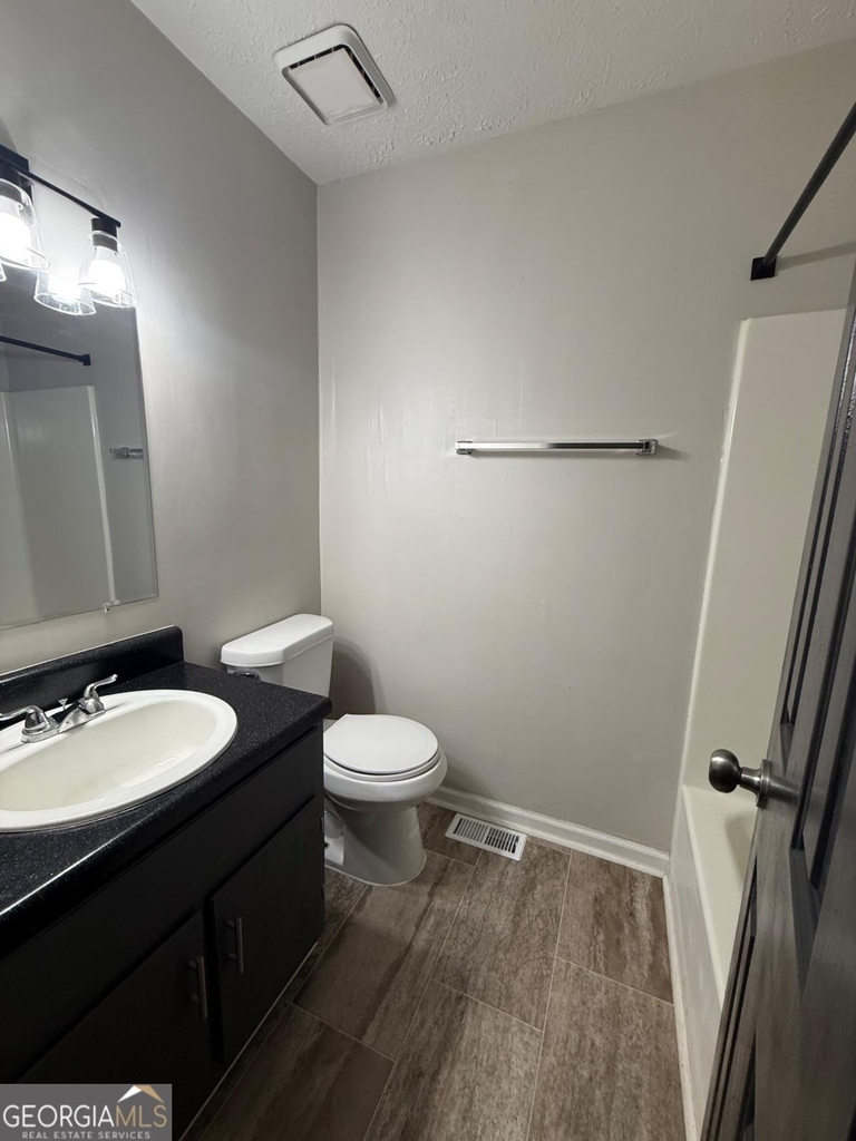 6458 Bedford Lane - Photo 8