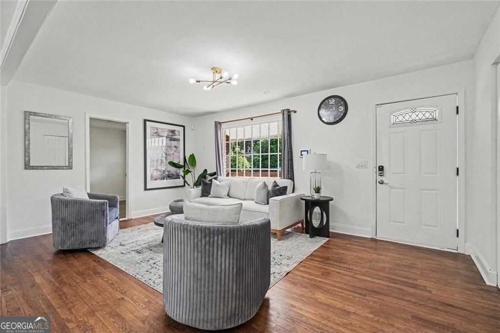 2637 Casher Drive - Photo 4