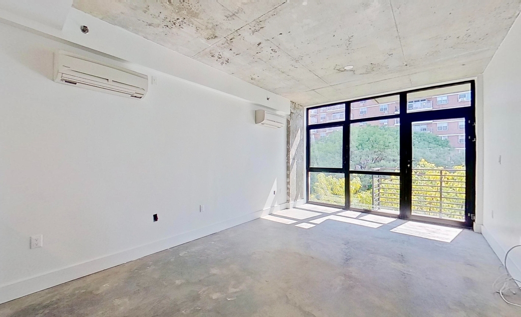 27 Montrose Avenue - Photo 11