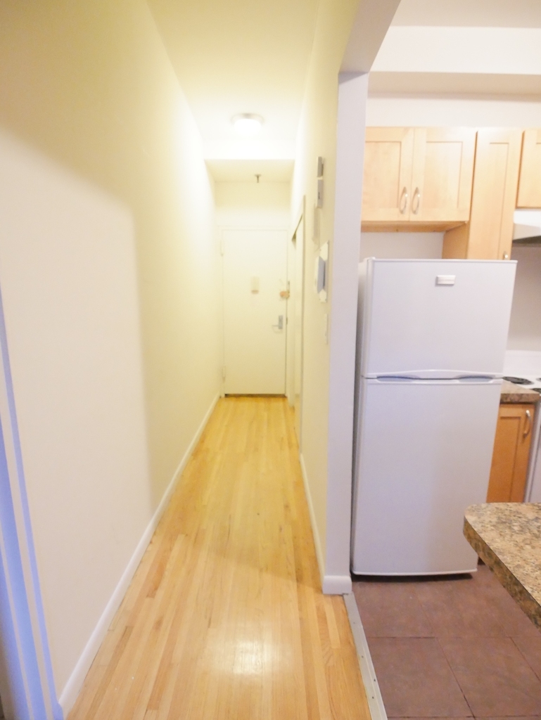 427 East 76th Street - Photo 13