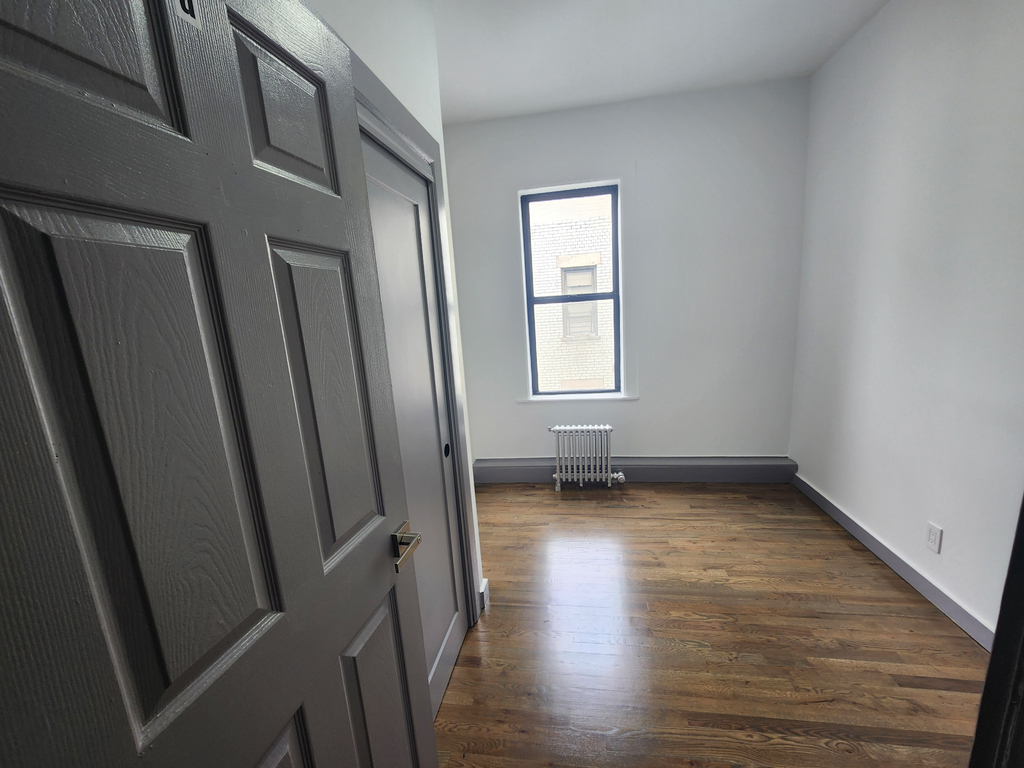3920 Broadway - Photo 6