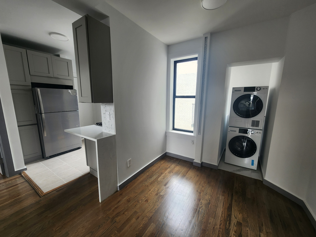 3920 Broadway - Photo 2