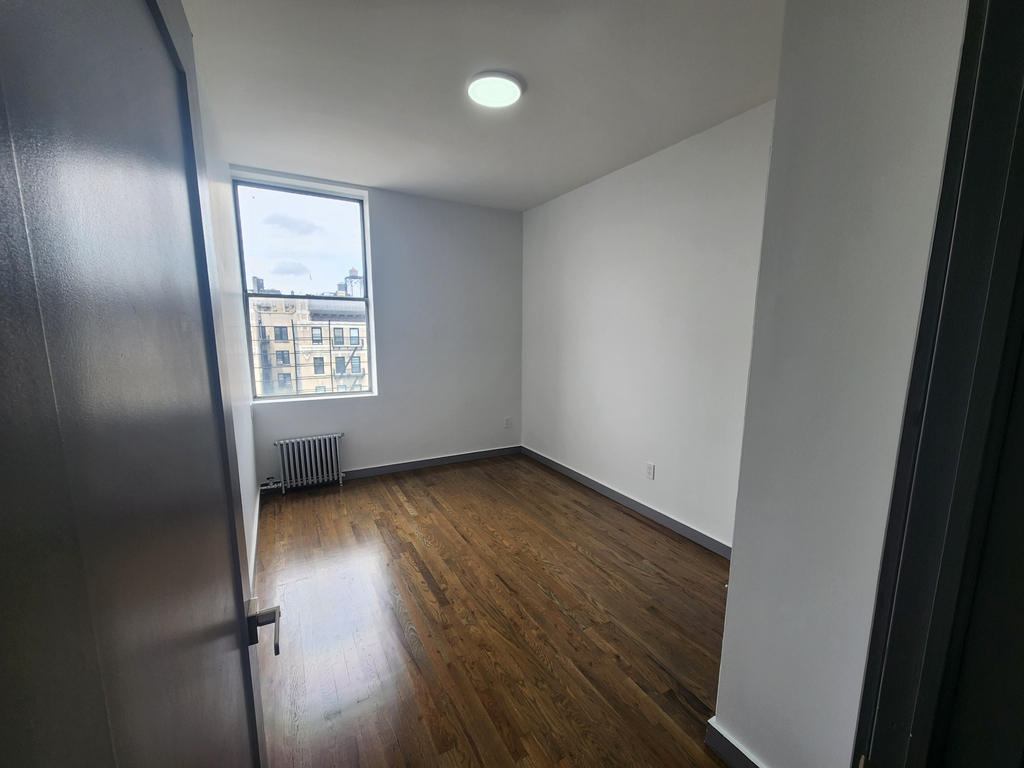 3920 Broadway - Photo 10
