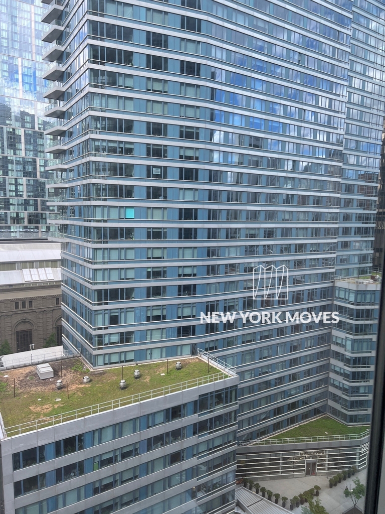 West 57th Street - Photo 9