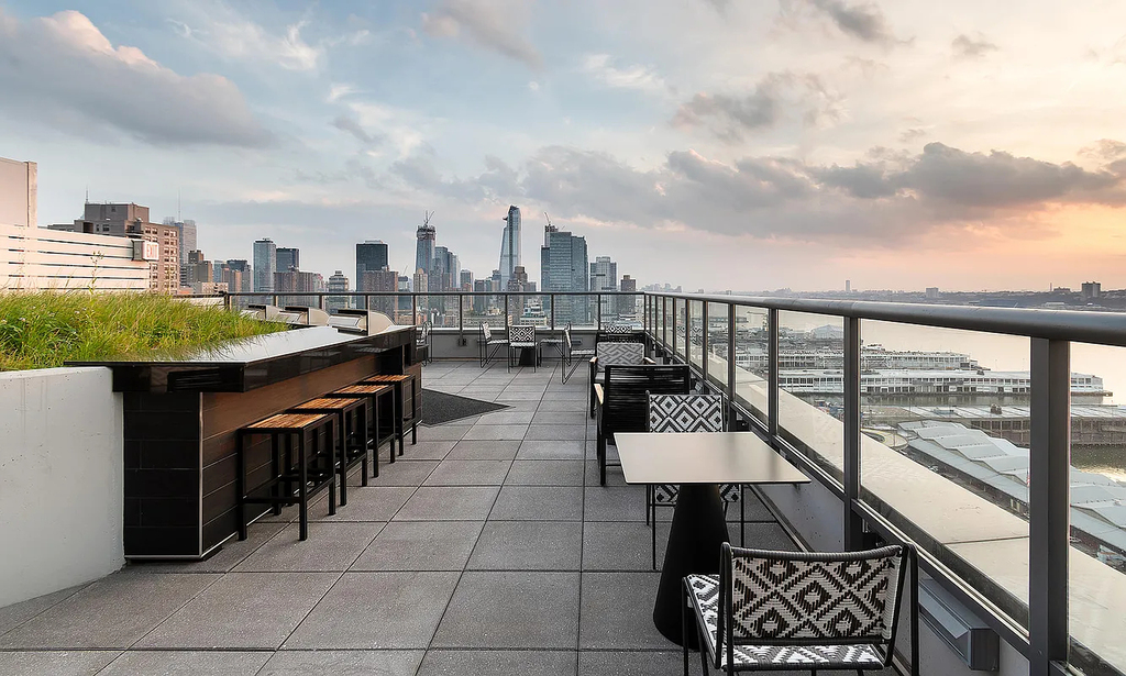 West 57th Street - Photo 17