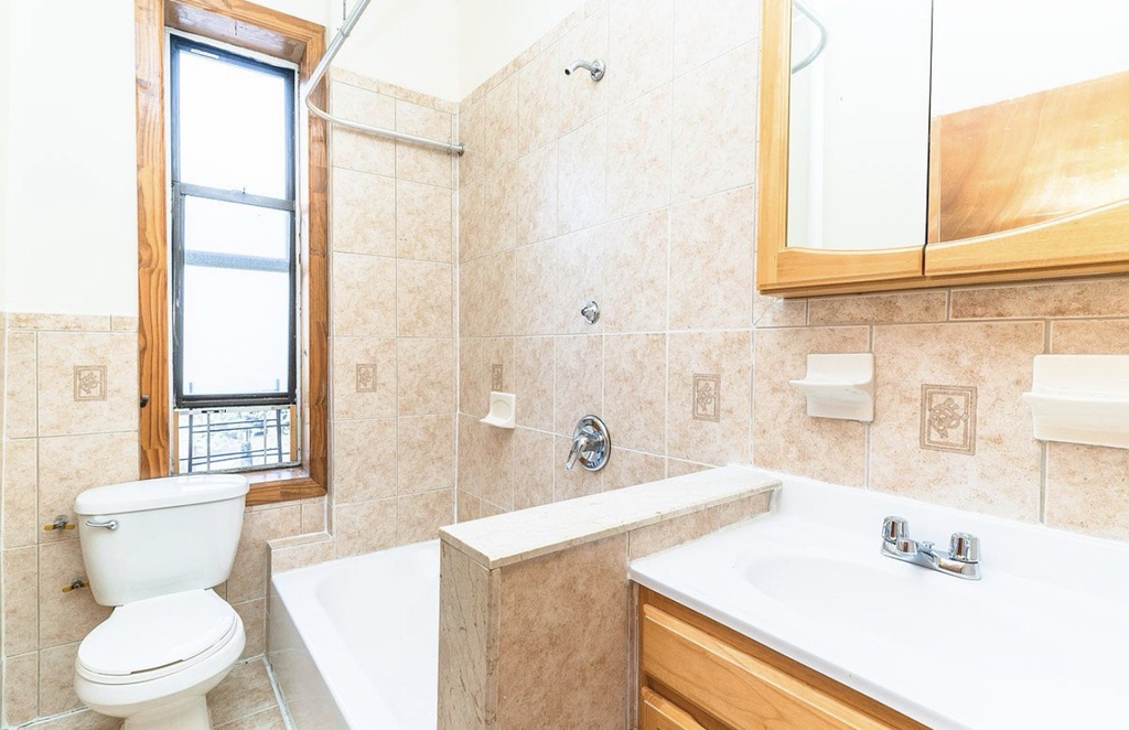 650 Crown Street - Photo 6