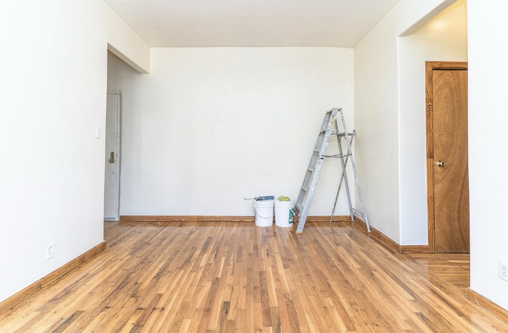 650 Crown Street - Photo 1