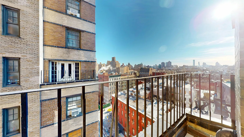 95 Christopher Street - Photo 10