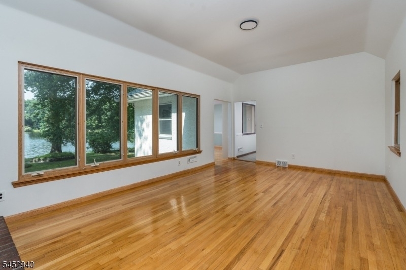 23 Cabot Ln - Photo 8