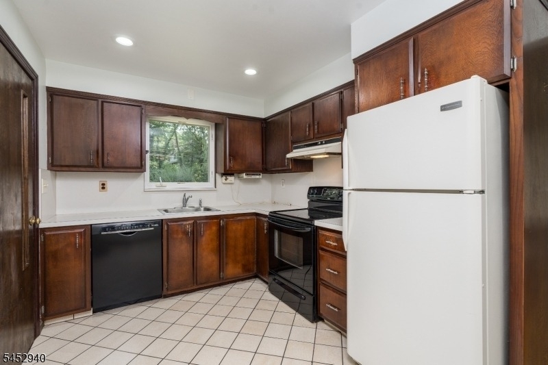 23 Cabot Ln - Photo 11
