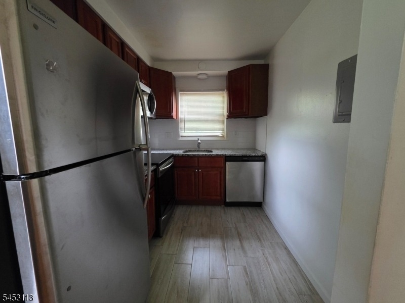 87 Elm Rd - Photo 6
