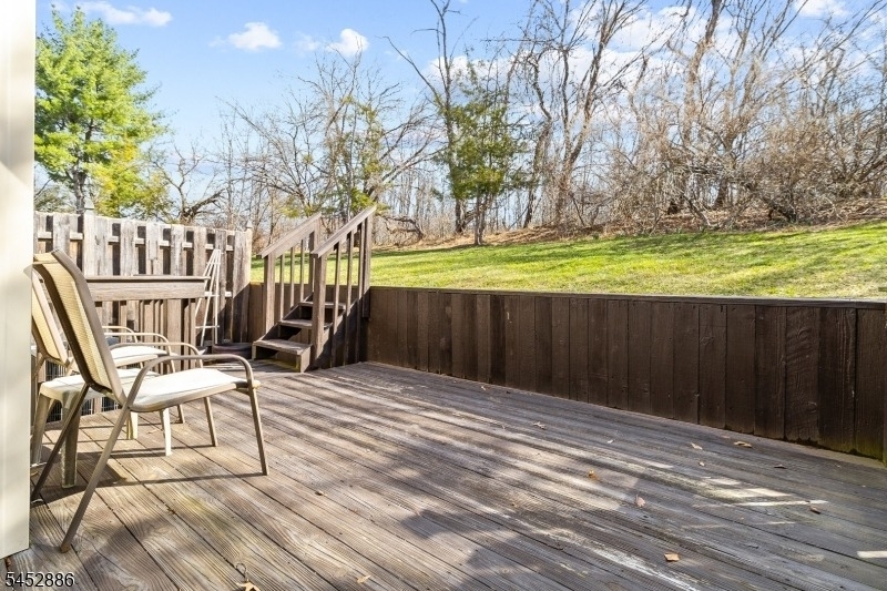 6 Elm Ter - Photo 14