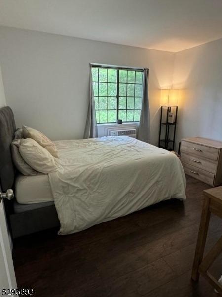 909 Thoreau Ct - Photo 8