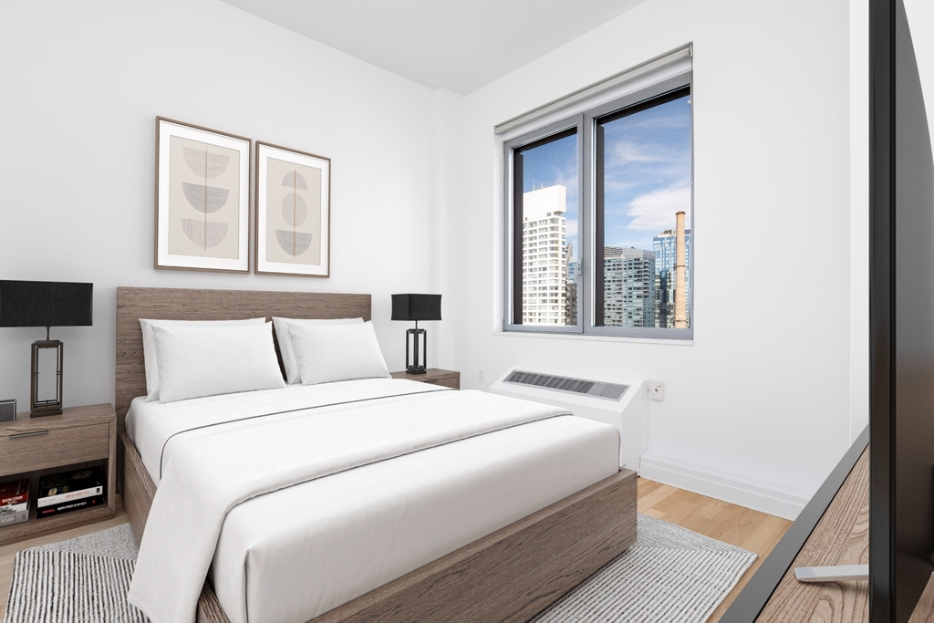 554 West 54th Street - Photo 4