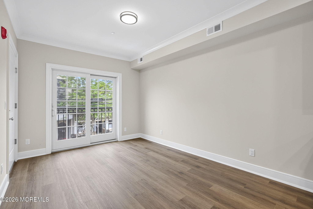 112 Brighton Avenue - Photo 1