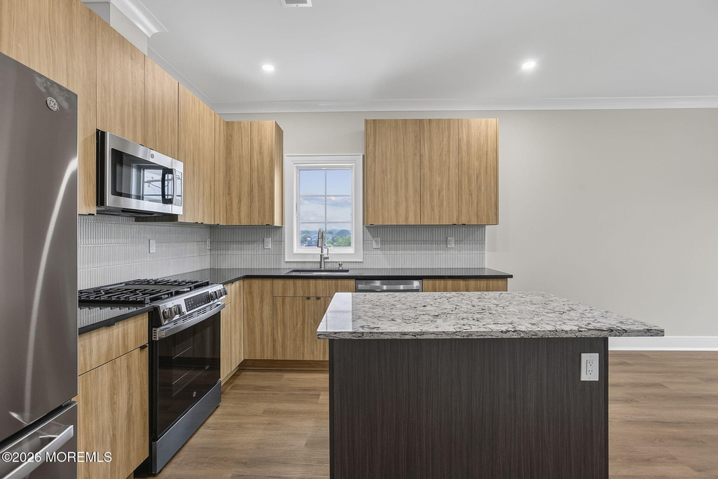 112 Brighton Avenue - Photo 5
