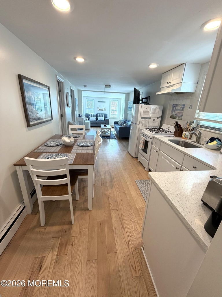 9 Danby Place - Photo 2