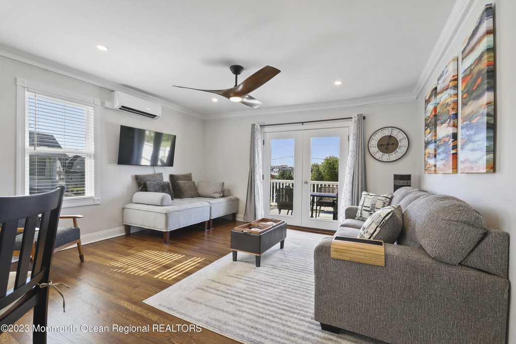 110 11th Avenue - Photo 5