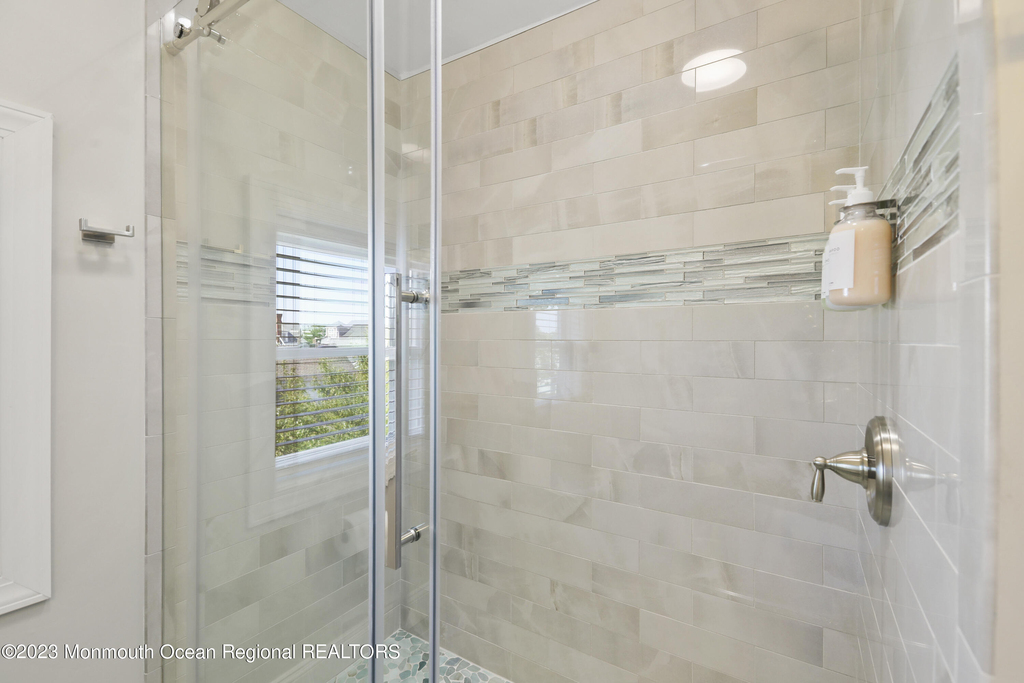 110 11th Avenue - Photo 21