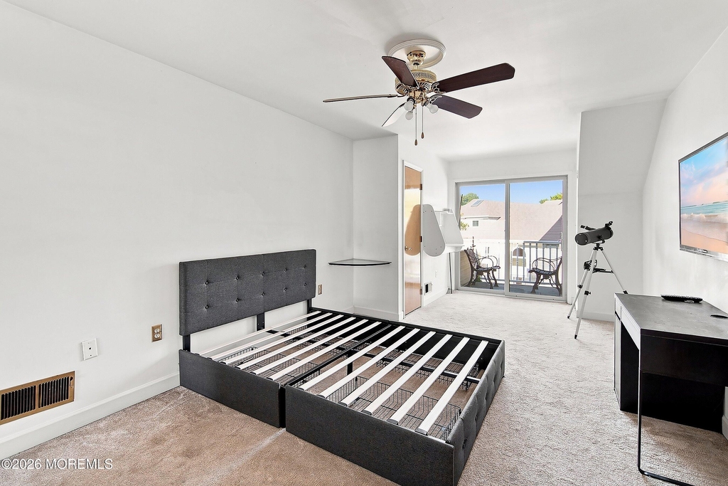 137 Marina Bay Court - Photo 17
