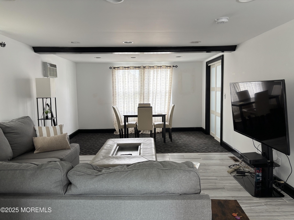 410 Burlington Avenue - Photo 2