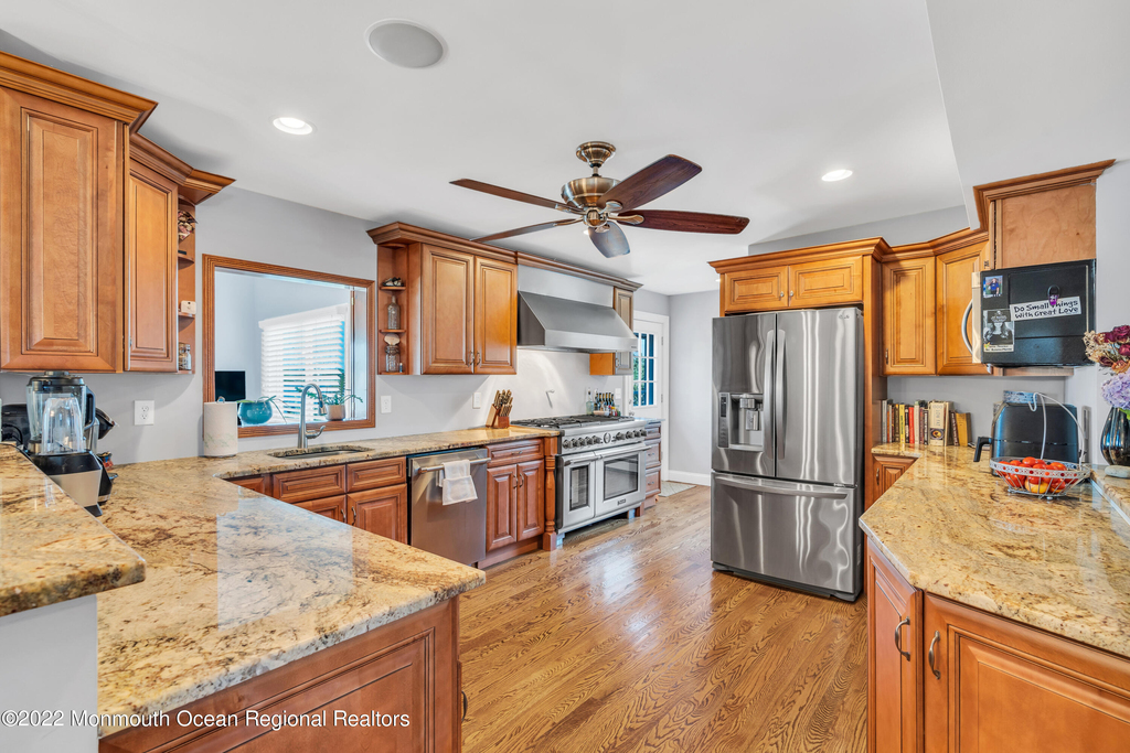 1613 Northstream Parkway - Photo 1