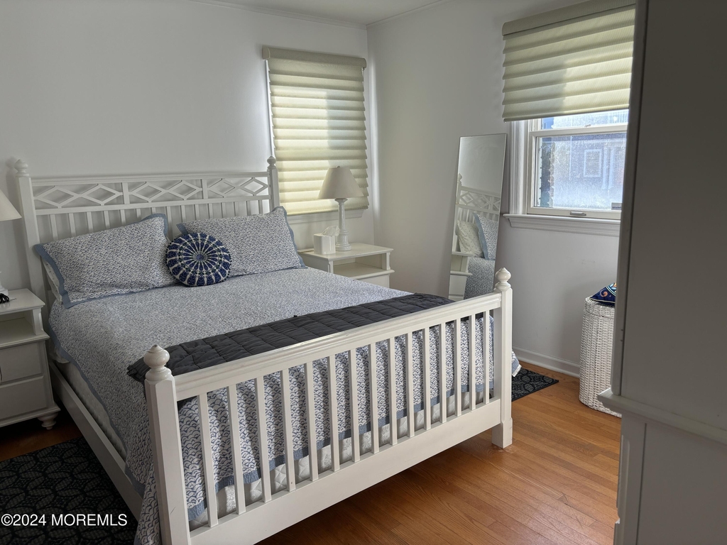 206 Beach Avenue - Photo 8