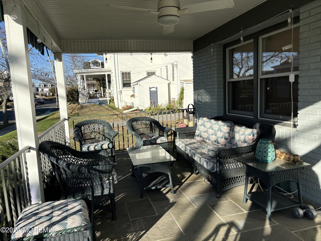 206 Beach Avenue - Photo 1