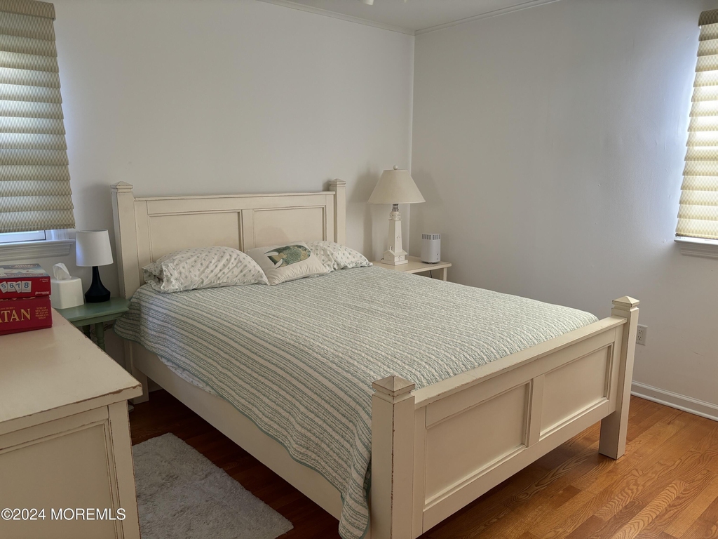206 Beach Avenue - Photo 7