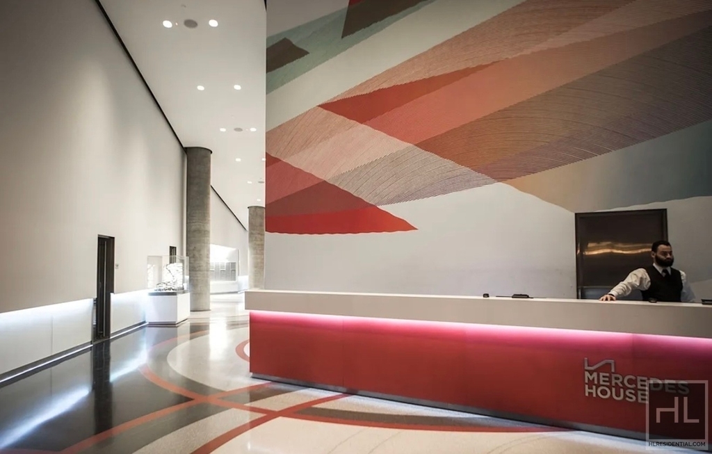 West 54th Street - Photo 6