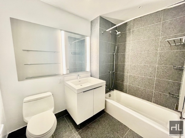 West 38th Street - Photo 3