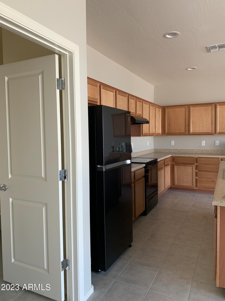 22560 E Via Estancia -- - Photo 3