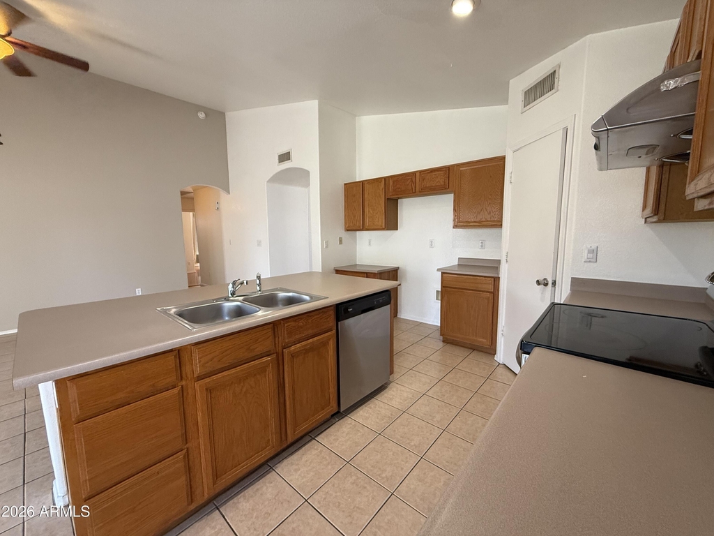 4855 W Buffalo Street - Photo 12