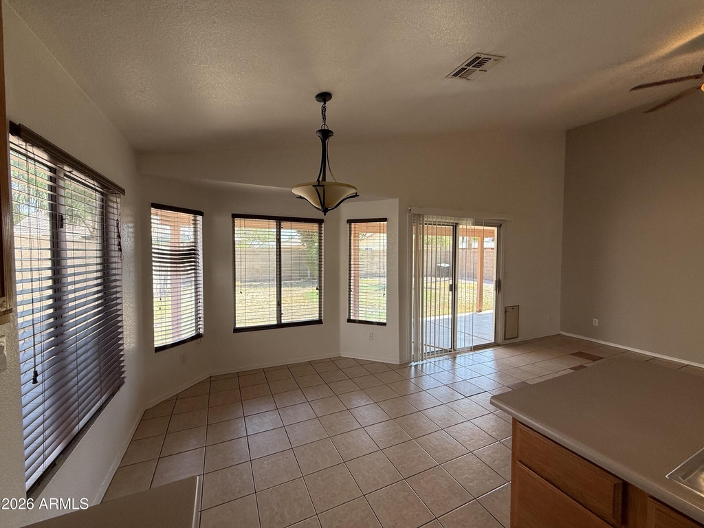 4855 W Buffalo Street - Photo 11