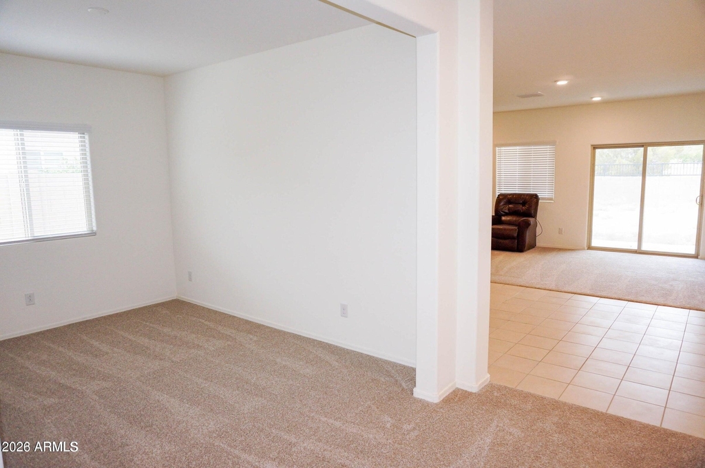 104 E Moonlight Trail - Photo 13