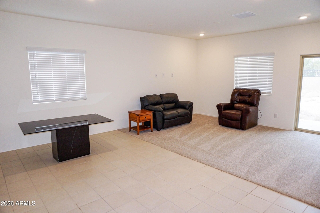 104 E Moonlight Trail - Photo 6