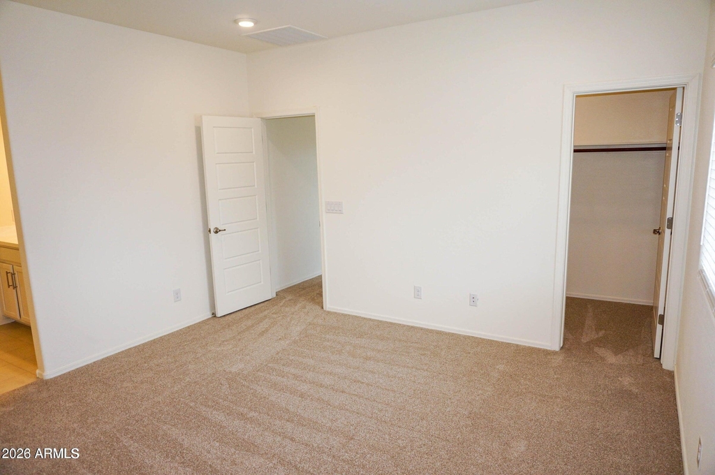 104 E Moonlight Trail - Photo 8