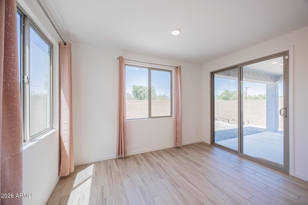 7412 W Gardenia Avenue - Photo 10