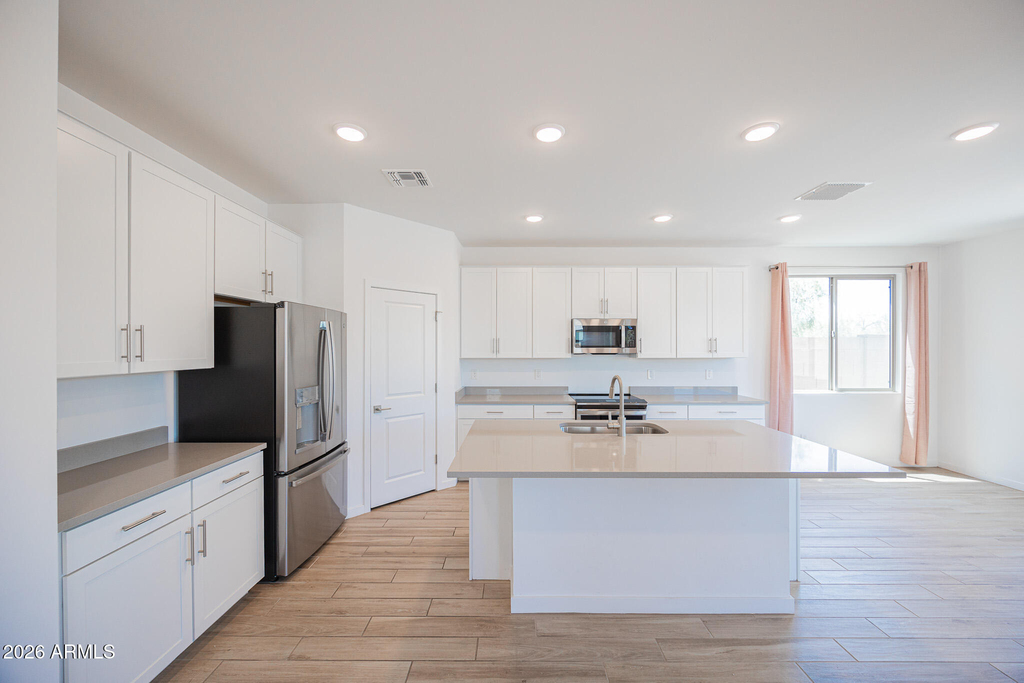 7412 W Gardenia Avenue - Photo 8