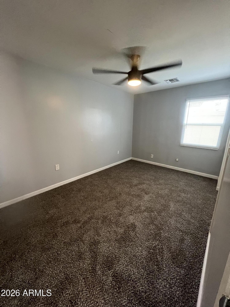 1115 E Whitton Avenue - Photo 6