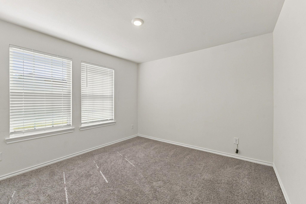 601 Banner Avenue - Photo 7