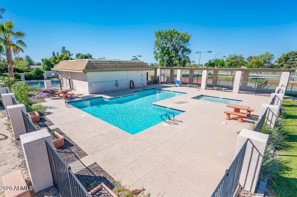 4515 W Continental Drive - Photo 0